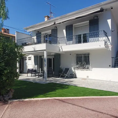 公寓 Port T2 58m2 Climatise Avec Terrasse, Parki Fréjus