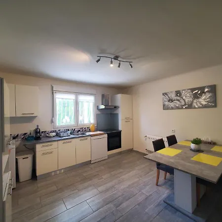 Port T2 58m2 Climatise Avec Terrasse, Parki *